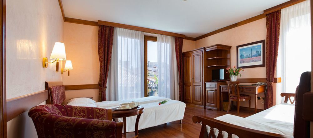 Hotel Villa Venezia Grado Exterior foto